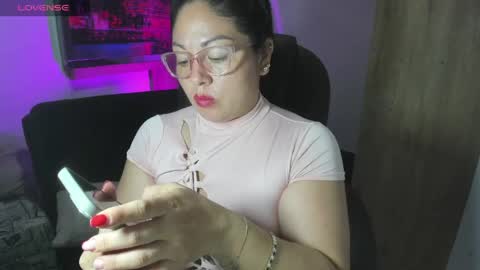 Snapshot of chocobunny_1 chatting on 15, 5, 2026 chocobunny_1 online show from 15, 5, 2026