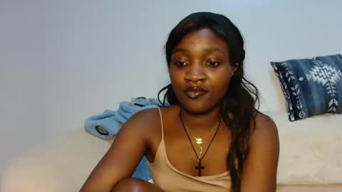 Snapshot of chocolate_desiree chatting on 16, 1, 2026 Lofti online show from 16, 1, 2026