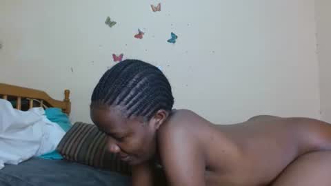 Snapshot of chocolatebony_ chatting on 3, 2, 2026 chocolatebony_ online show from 3, 2, 2026