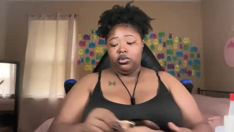 Snapshot of chocolatebunnyxx69 chatting on 22, 6, 2026 Melina online show from 22, 6, 2026