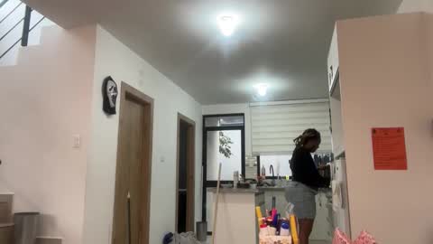 ChocolateCakeQueen online show from 30, 10, 2025