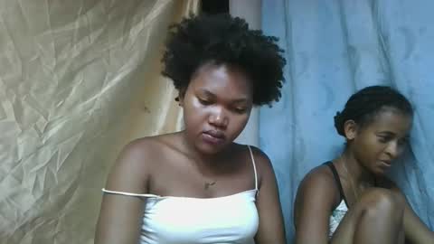 Snapshot of chololatblonde chatting on 14, 2, 2026 chololatblonde online show from 14, 2, 2026