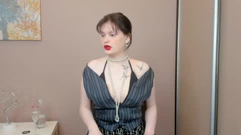 Cassandra online show from 9, 4, 2026