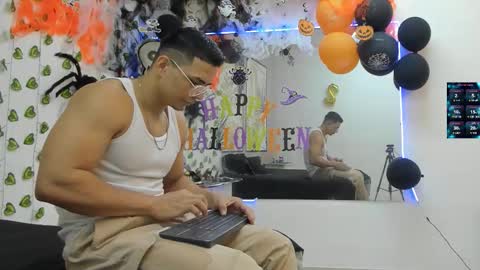 Chorey Thaylor online show from 16, 10, 2025