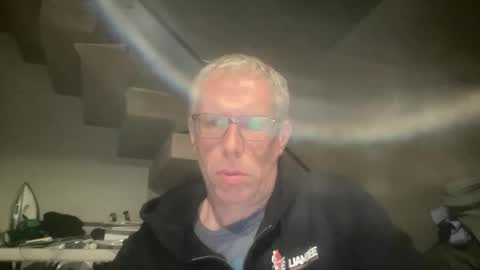 Snapshot of choupipat1 chatting on 24, 4, 2026 choupipat1 online show from 24, 4, 2026