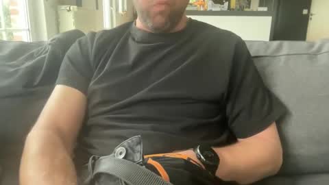 chris13abcd online show from 11, 3, 2025