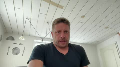 Snapshot of chris164 chatting on 30, 6, 2026 Chris online show from 30, 6, 2026