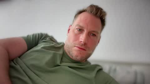 Snapshot of chris2024x chatting on 11, 7, 2026 Christian online show from 11, 7, 2026