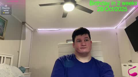 Snapshot of chris___evanss chatting on 9, 10, 2025 Chris Evens online show from 9, 10, 2025