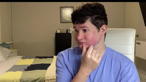 Snapshot of chris___evanss chatting on 3, 11, 2025 Chris Evens online show from 3, 11, 2025