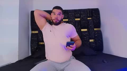 Snapshot of chris_blake__ chatting on 19, 11, 2025 Chris B online show from 19, 11, 2025