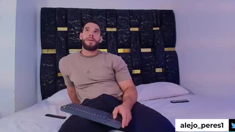 Snapshot of chris_blake__ chatting on 1, 12, 2025 Chris B online show from 1, 12, 2025