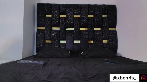 Snapshot of chris_blake__ chatting on 17, 12, 2025 Chris B online show from 17, 12, 2025