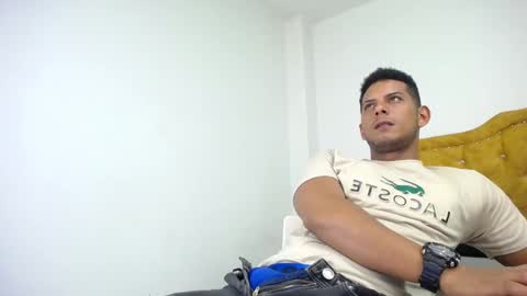 Snapshot of chris_dick2 chatting on 6, 5, 2026 chris_dick2 online show from 6, 5, 2026