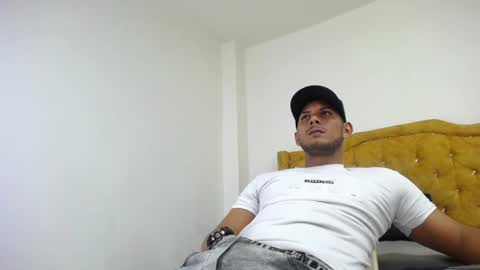 Snapshot of chris_dick2 chatting on 4, 7, 2026 chris_dick2 online show from 4, 7, 2026