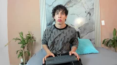 Snapshot of chris_evans27 chatting on 18, 1, 2026 Chris Evans online show from 18, 1, 2026