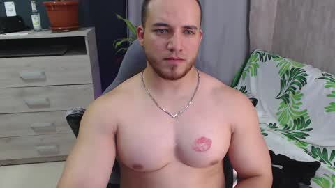 chris_huntter online show from 19, 2, 2025