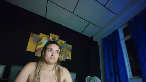 Snapshot of chris_sharon2023 chatting on 25, 5, 2026 Yarixa online show from 25, 5, 2026