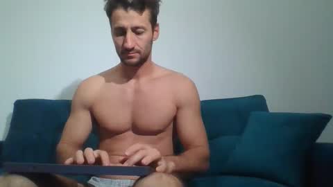 Snapshot of chrisaron chatting on 21, 11, 2025 chrisaron online show from 21, 11, 2025