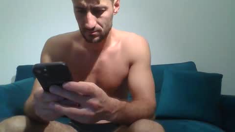 Snapshot of chrisaron chatting on 28, 11, 2025 chrisaron online show from 28, 11, 2025