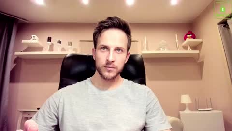 Snapshot of chriscarrey chatting on 28, 2, 2025 Chris online show from 28, 2, 2025