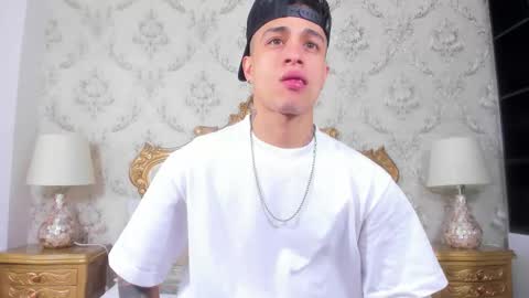 Chris online show from 2, 12, 2025