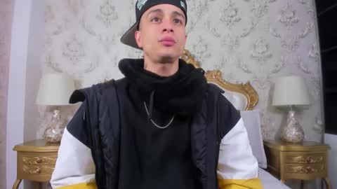 Chris online show from 5, 12, 2025