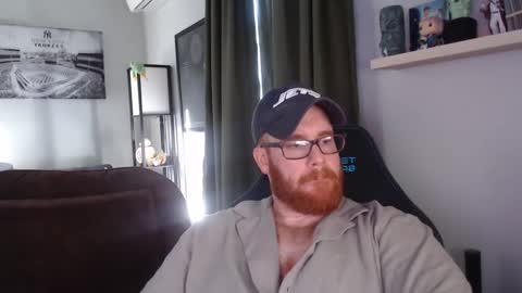 Snapshot of chrismg89 chatting on 6, 10, 2025 chrismg89 online show from 6, 10, 2025