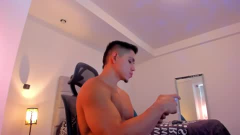 Snapshot of chrismorgan24 chatting on 4, 6, 2026 chrismorgan24 online show from 4, 6, 2026