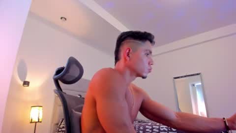 chrismorgan24 online show from 18, 7, 2026