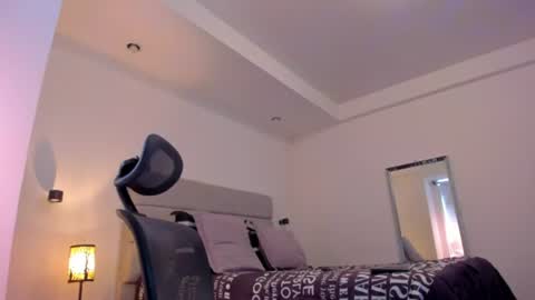 chrismorgan24 online show from 22, 7, 2026