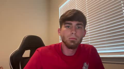 Snapshot of chrisoncam01 chatting on 21, 10, 2025 chrisoncam01 online show from 21, 10, 2025