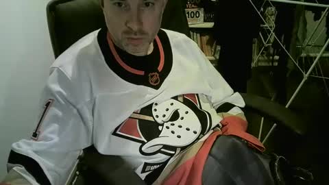 chrisprngr online show from 23, 2, 2025