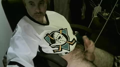 chrisprngr online show from 9, 4, 2026