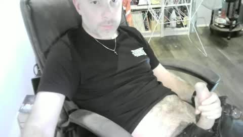 chrisprngr online show from 9, 7, 2026