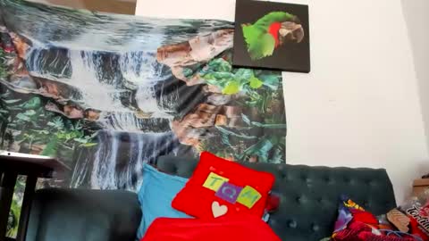 chriss_evanss_ online show from 19, 11, 2025