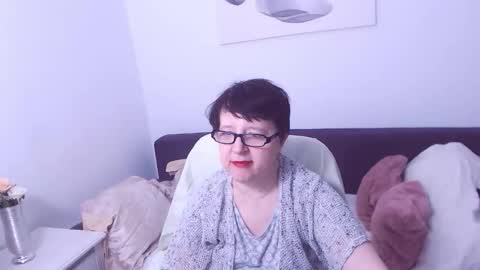 Christa online show from 21, 11, 2025