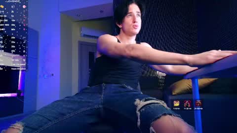 Snapshot of christianlevine_ chatting on 16, 6, 2026 UPVOTE ME ------ ILL DO SOMETHING FOR FREE online show from 16, 6, 2026