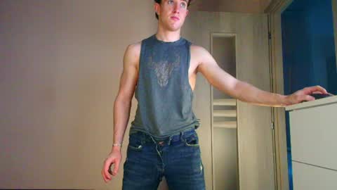 Snapshot of christianlevine_ chatting on 13, 7, 2026 UPVOTE ME ------ ILL DO SOMETHING FOR FREE online show from 13, 7, 2026