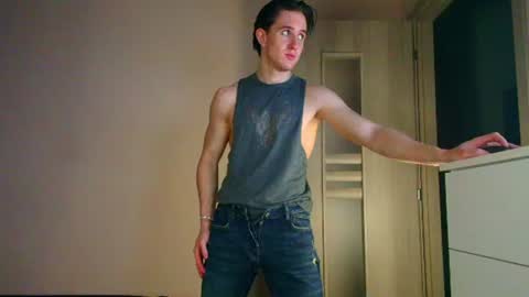 Snapshot of christianlevine_ chatting on 14, 7, 2026 UPVOTE ME ------ ILL DO SOMETHING FOR FREE online show from 14, 7, 2026