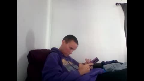 Christina Saunters online show from 2, 1, 2025