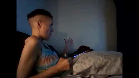 Christina Saunters online show from 7, 2, 2025