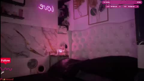 christine online show from 24, 10, 2025