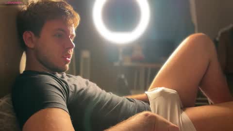 Snapshot of christophertan chatting on 28, 9, 2025 Christopher online show from 28, 9, 2025