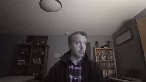 Snapshot of chrisw8121 chatting on 1, 2, 2026 chrisw8121 online show from 1, 2, 2026