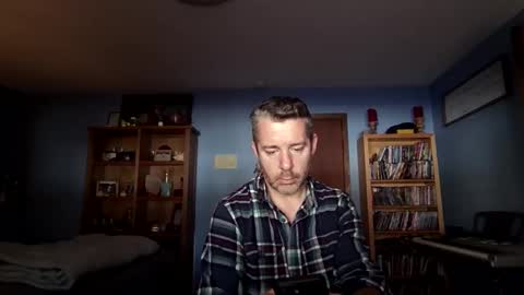 Snapshot of chrisw8121670385 chatting on 23, 2, 2026 Chris online show from 23, 2, 2026