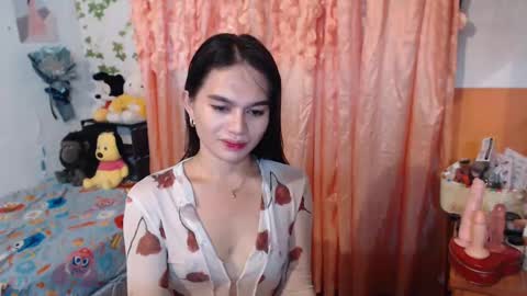 Ur Suraya22 online show from 1, 2, 2025