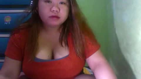 chubbybigtits_01 online show from 31, 10, 2025