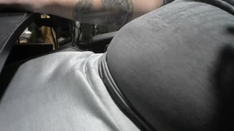 chubbyuncut5 online show from 20, 3, 2026