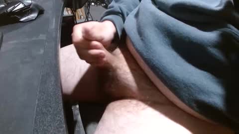 chubbyuncut5 online show from 22, 4, 2026